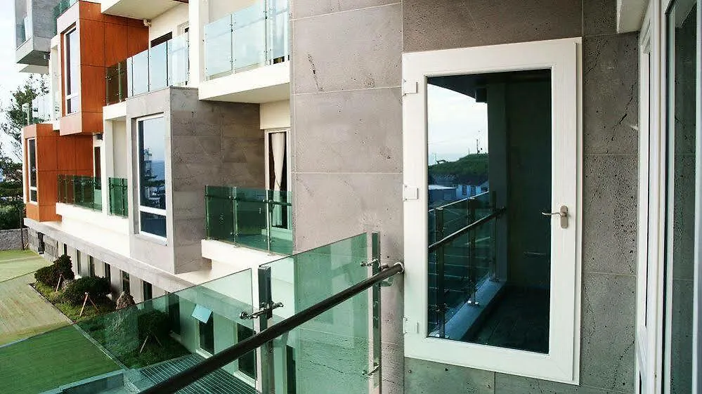 Login Resort Jeju Hotel
